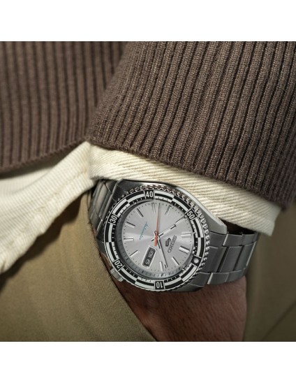 Reloj Seiko 5 Sports SRPK09K1 Edición Especial para Hombre | Parejo