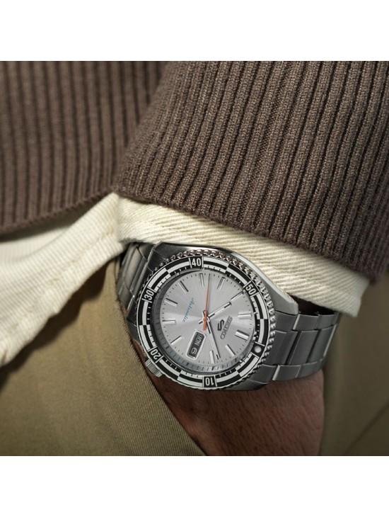 Reloj Seiko 5 Sports SRPK09K1 Edición Especial para Hombre | Parejo