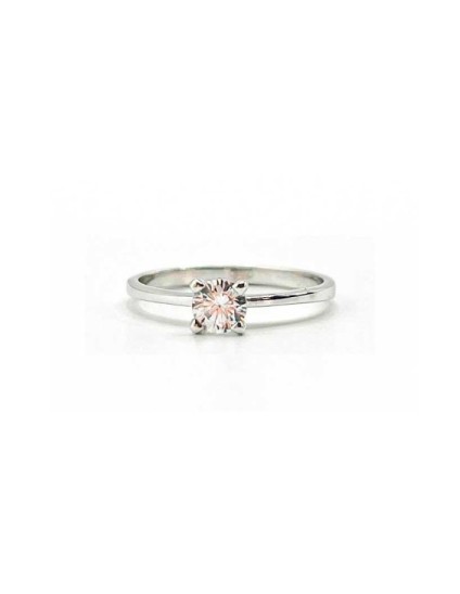 18K White Gold Solitaire Ring for Women – Elegant & Timeless