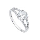 Anillo Solitario Mujer Oro Blanco 18K Circonita Oval 8 x 6 mm