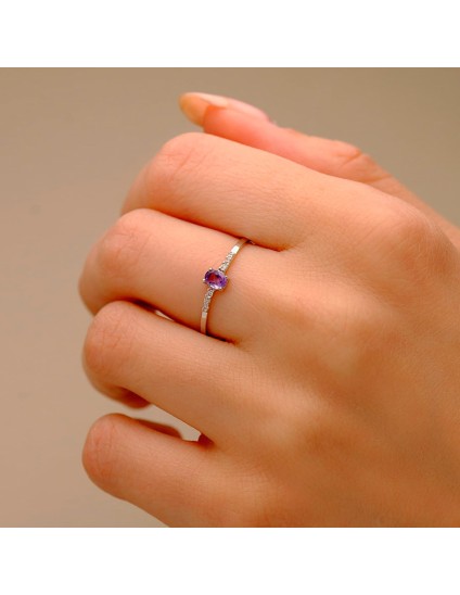 Sortija Oro Blanco Diamantes Laboratorio y Amatista | Joyería Parejo