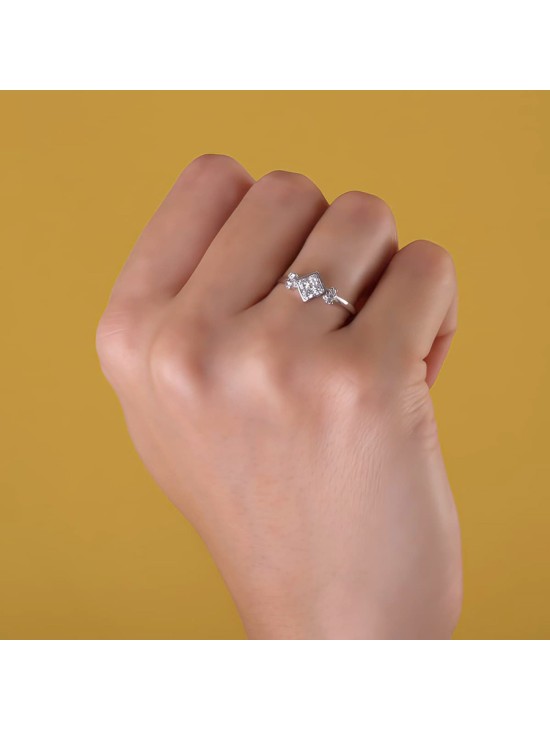 Anillo Sortija Oro Blanco 18K Rombo 7 mm Circonitas | Joyería Parejo