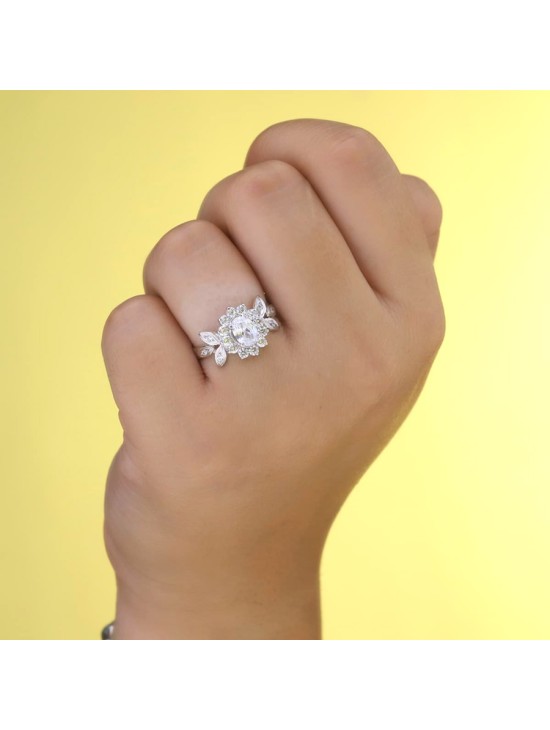 Sortija Oro Blanco 18K Rosetón Hojas con Circonitas | Joyería Parejo