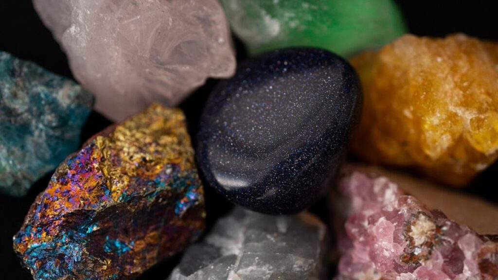 Amuletos y piedras: descubre sus significados ocultos 1 Diseno sin titulo 1