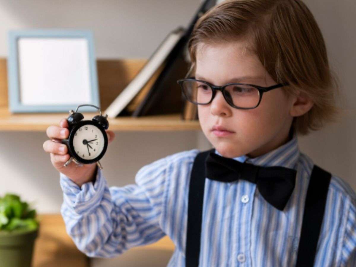 ¿Por qué algunos niños tienen dificultades para leer un reloj analógico? Claves educativas y cognitivas